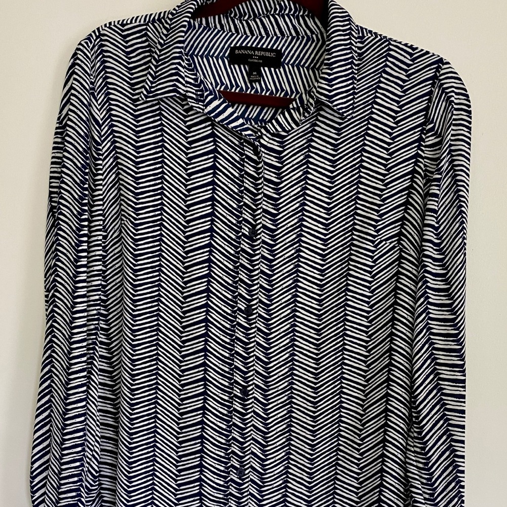 Banana Republic Navy silk long sleeve button up